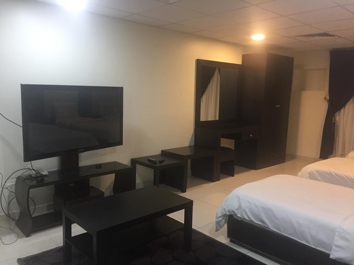 Holiday Furnished Units ダンマーム エクステリア 写真